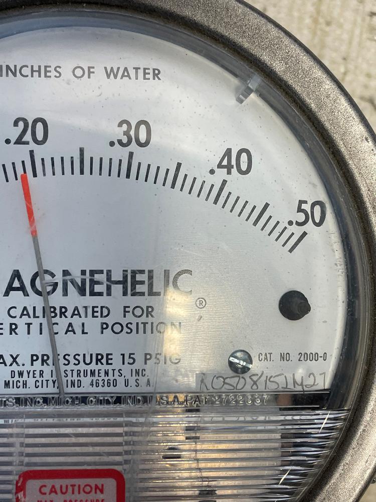 Magnehelic Inches of Water Column Gauge 0.5 in wc CAT 20000 Atlas